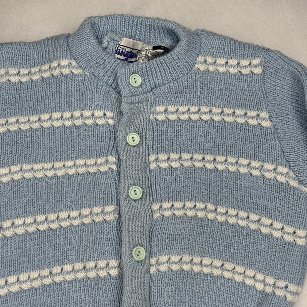Vintage Blue Silly Flowers Hand Loomed Knit Sweater Acrylic With White Detail 18